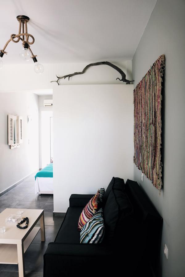 Esperida Rooms & Studios Amoopi Eksteriør billede