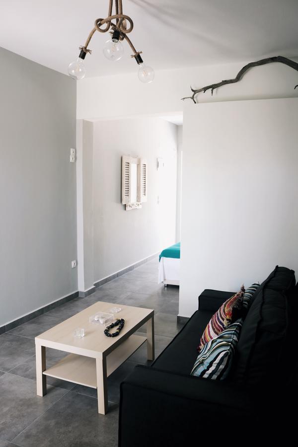Esperida Rooms & Studios Amoopi Eksteriør billede